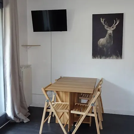 Cosy, Lumineux Au Centre Des Gets, 4 Pers, Balcon, Proche Pistes * Les Gets